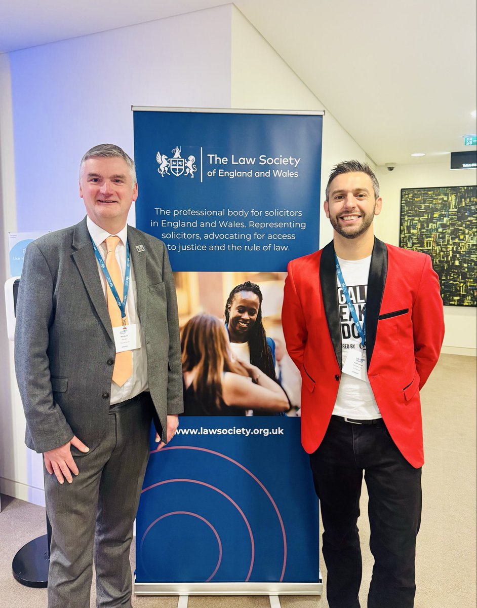 Special moment today. 

My late grandfather, a lawyer, would be proud. Honoured to speak for The Law Society at the Junior Solicitors Summit 2025 as it celebrates 200 years. 

Thank you to everyone who attended my talk on building your profile in legal. 🙏
