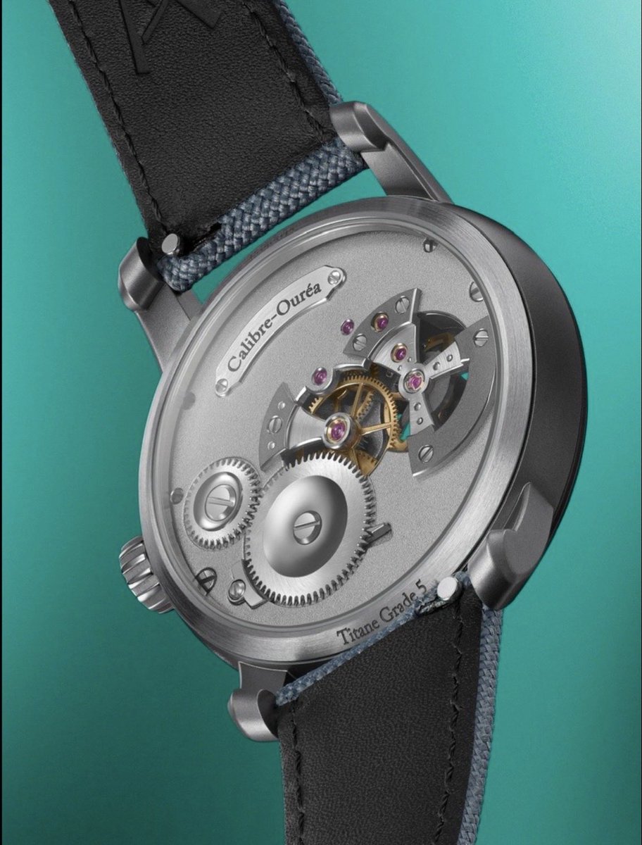 ⚡️Nouveauté du côté des horlogers indépendants

• Ouréa, la première création de Thomas Aubert et Alexis Ramel

Une montre en titane grade 5 de 40.4mm conçue et fabriquée en 14 exemplaires à La-Chaux-de-Fonds, berceau de l’horlogerie Suisse.