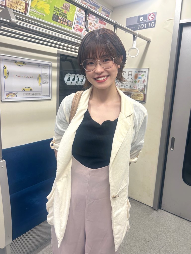 縦型ショートドラマ
｢声をあげる｣１話
vt.tiktok.com/ZSUcSV1Yo/

【ほうむドラマ】さんの作品に
出演させていただきました✨️

メインだよ！続きも出るよ！
沢山見て、いいねとコメントしてね♪