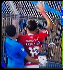 ChristianHF79's tweet photo. @CarloxM74 @estebanedul mas que contacto adentro del área, fue un abrazo... https://t.co/tez4aI95LB
