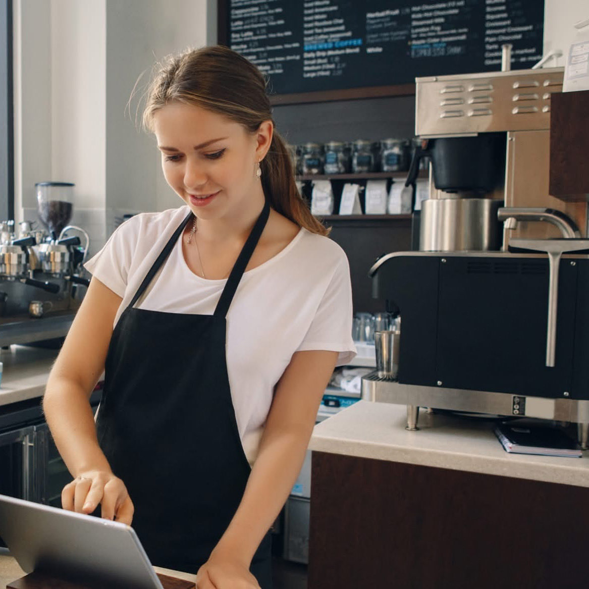 Are you an OHIO alum who owns or operates a business? Join the Bobcat Neighborhood, an exclusive directory celebrating Bobcat entrepreneurs!

Sign up today at ohio.edu/alumni/support….

#ForeverOHIO