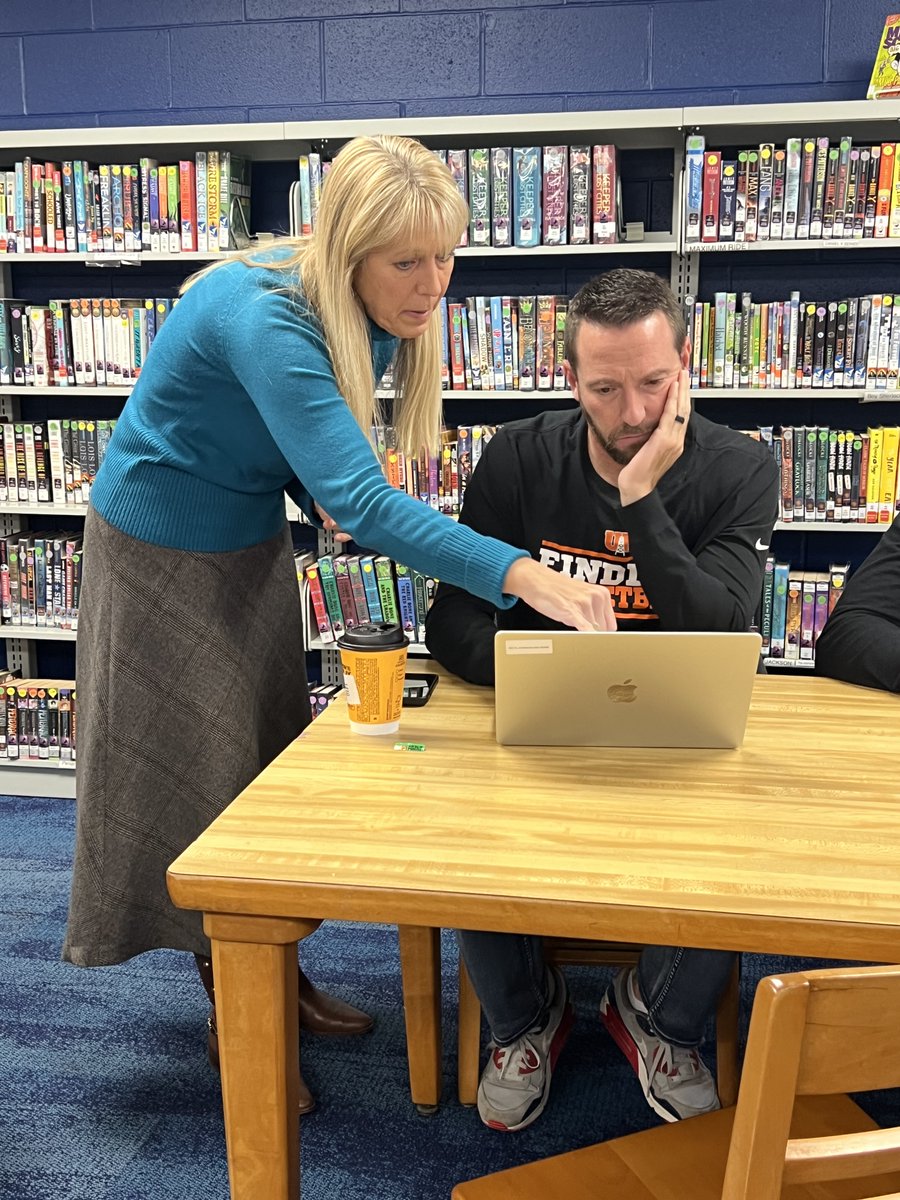 awgenerals's tweet image. Today we are flipping the script, and our teachers and staff have become the students! It's professional development day and our team is learning new tools and strategies they can put to use in the classroom.
#LifelongLearner #CriticalThinking #Collaboration #AWPortraitofaGeneral