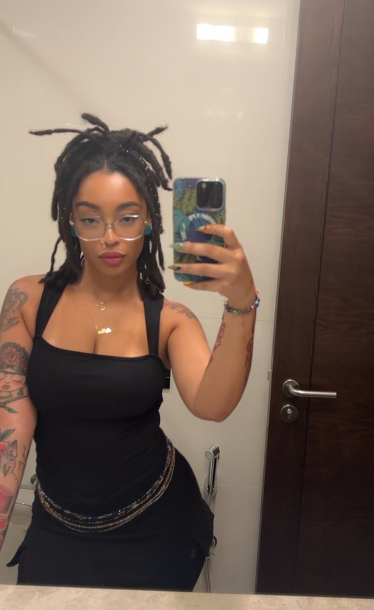 •ARTLESS• tweet media