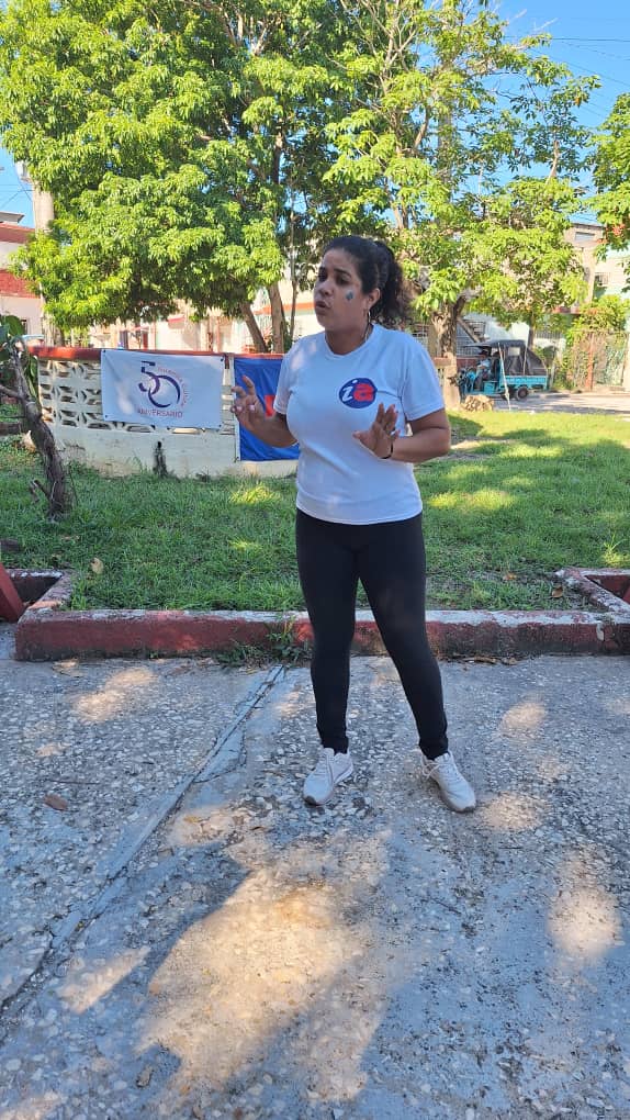 BjmCueto's tweet photo. Se realiza la  activación de la Guerrilla 50 Aniversario en la comunidad  Vista Alegría en el Municipio Holguín, en el marco de las celebraciones por el 21 Aniversario de la Creación de la Brigada José Martí , dónde estuvo presente el Consejo Nacional de la Bjm #21AñosBjm https://t.co/eRHRZG8sfp