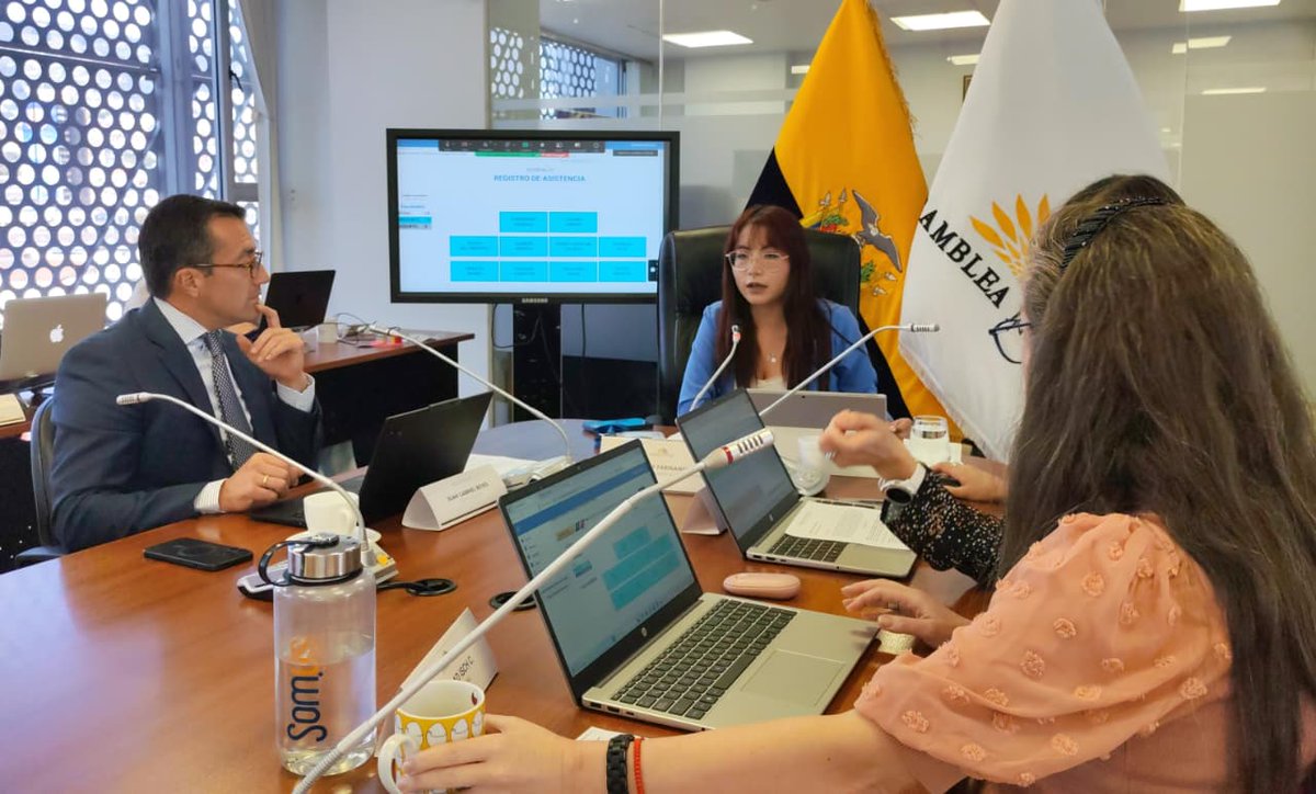 RegimenEconomAN's tweet image. 📌 Se instala la Sesión Ordinaria N°048, con el fin de abordar los puntos contemplados en el orden del día.