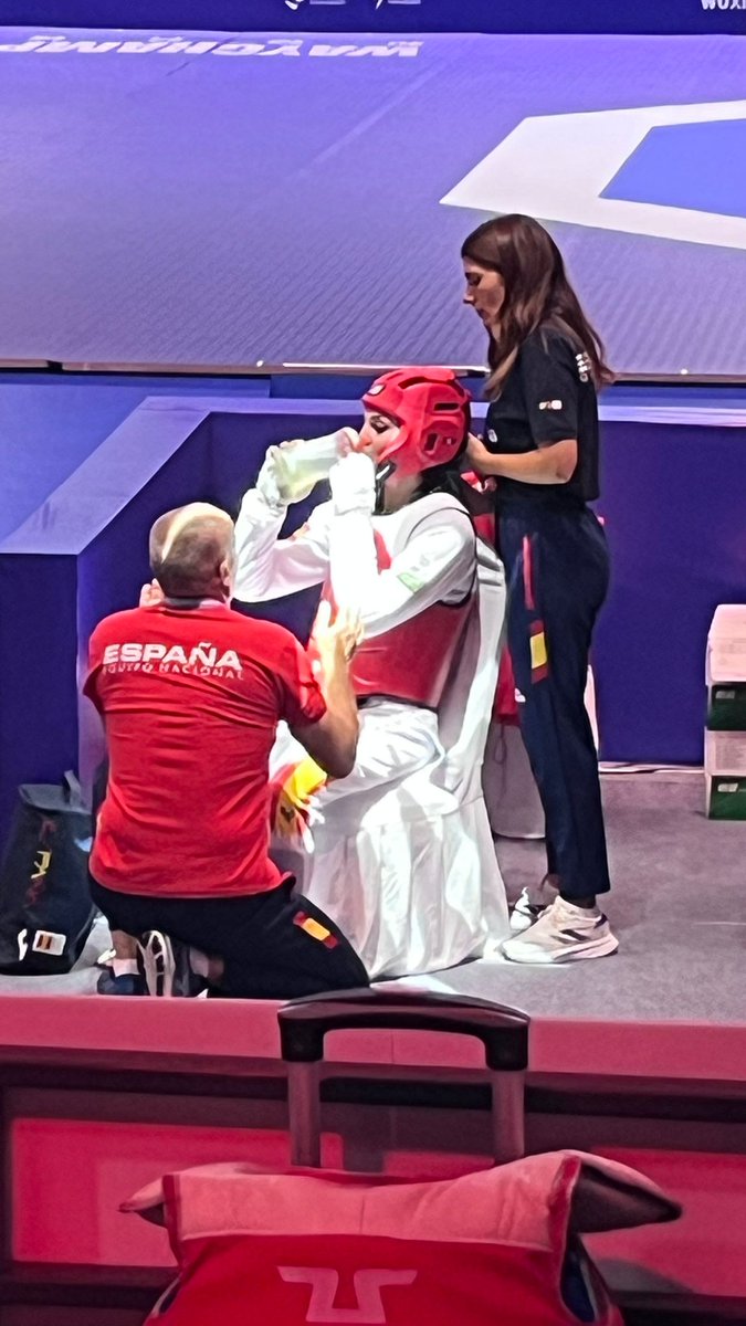 rmarca_sierra's tweet photo. Laura Rodríguez no pudo alcanzar el podio, en la categoría de -57kg, del campeonato del mundo de Taekwondo celebrado hoy en Wuxi (China).
La de Moralzarzal perdió en el tercer combate con la que se ha coronado después campeona del mundo, la brasileña María Clara Pacheco, https://t.co/1y7hsjoCqa