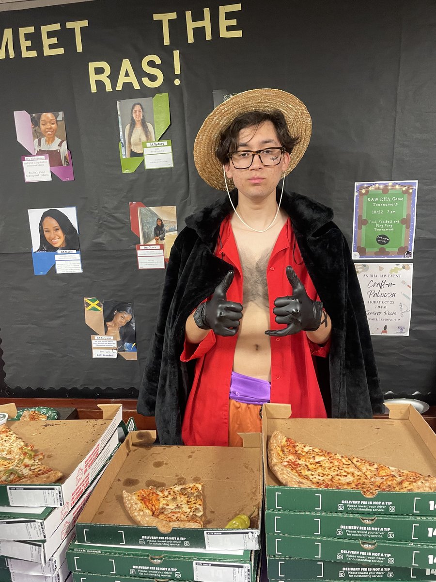 Don’t forget—our Spooky Scavenger Hunt is on! Snap pics, complete the list, and claim your prize (no tricks, just treats). 📸✨

Here’s what to look for around the city + campus:
🦇 A gargoyle or creepy statue
🌕 A moon mural or street art
🕯️ A candle display
🕸️ Spiderweb...