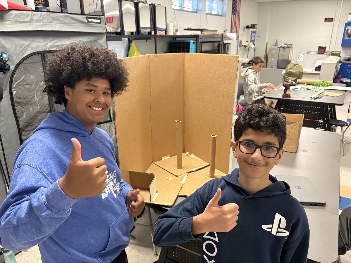 Siegel Middle School STEM tweet media