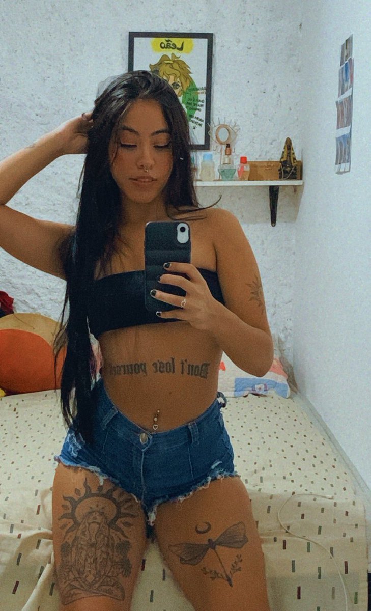 confissoesxs's tweet photo. vou deletar em 48 horas, mas quem curtir e falar oi, te mando vídeos 🤫 https://t.co/98XK37FHlu