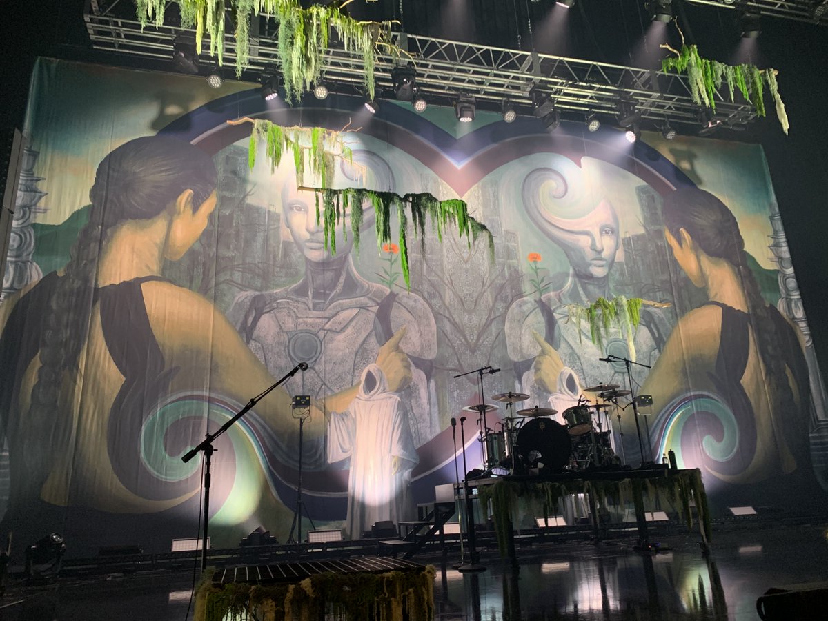 shuherain__0904's tweet image. OPTIMIZE TOUR FINAL羽田終了。
初日の大阪からOPTIMIZEの曲達を聴いてきたけどツアーを重ねてくたびにどんどん化けて完成されてくとこを見れて最高だった。セトリも新旧混じりで聴きたかった曲も聴けたし全通して本当良かったと思えた。
Zeppラストライブお疲れ様でした！
#coldrain
#OPTIMIZE