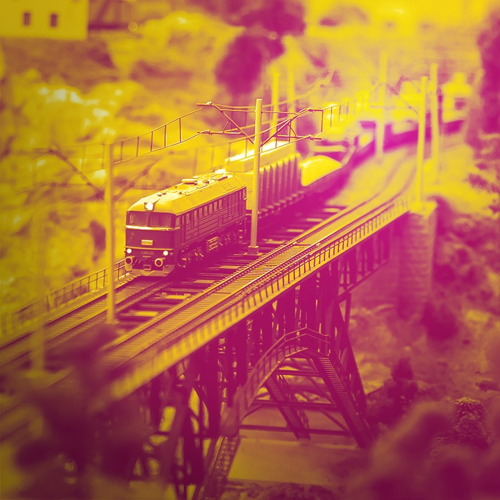 PacksAudio's tweet photo. A nostalgic #soundeffect pack: toy electric train 
https://t.co/dqxD2kjBu8 https://t.co/EPIZmnj7wW
