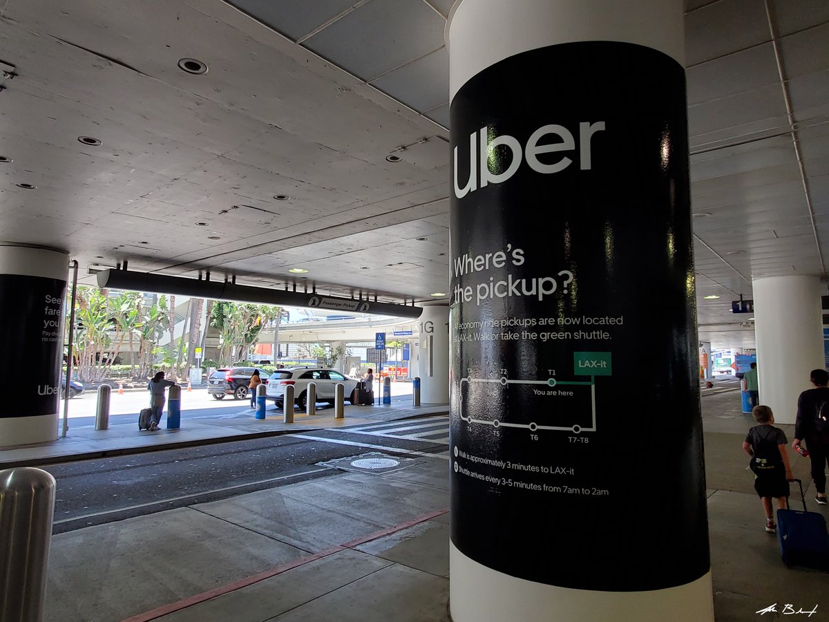 JohnBracamontes's tweet image. Boost your team's spirit with fresh wall graphics! Studies show they can really lift morale.

See how our wall graphic printing options can transform your space.

#WallGraphics