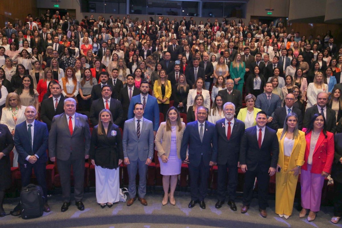 cej_py's tweet image. 📌 El CEJ apoyó el XI Congreso Nacional del @MDP_py, bajo el lema “Acceso a la Justicia en la Era Digital”.
Con el objetivo de profundizar el diálogo y la cooperación interinstitucional, fortaleciendo su rol en el sistema de justicia y compromiso con la protección de los DD.HH