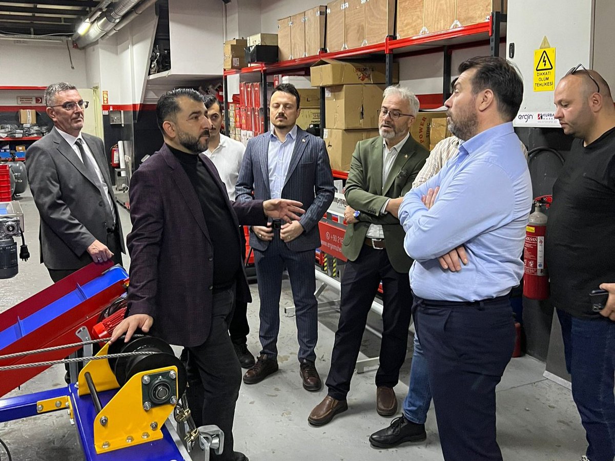 İlçe Başkanımız <a href="/serefcolak/">Şeref ÇOLAK 🇹🇷</a> ve İlçe Yönetimimizle birlikte, İlçe Yönetim Kurulu Üyemiz Muammer TÜRCAN ile Ergin Mühendislik sahibi Erkan ERGİN’i iş yerinde ziyaret ettik.
Nazik misafirperverlikleri için teşekkür ediyor, çalışmalarında başarılar diliyoruz.

<a href="/abdullahozdemir/">Abdullah Özdemir</a>