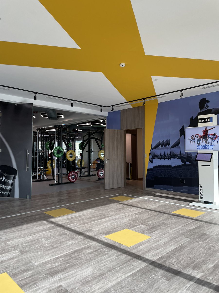 منيره tweet media