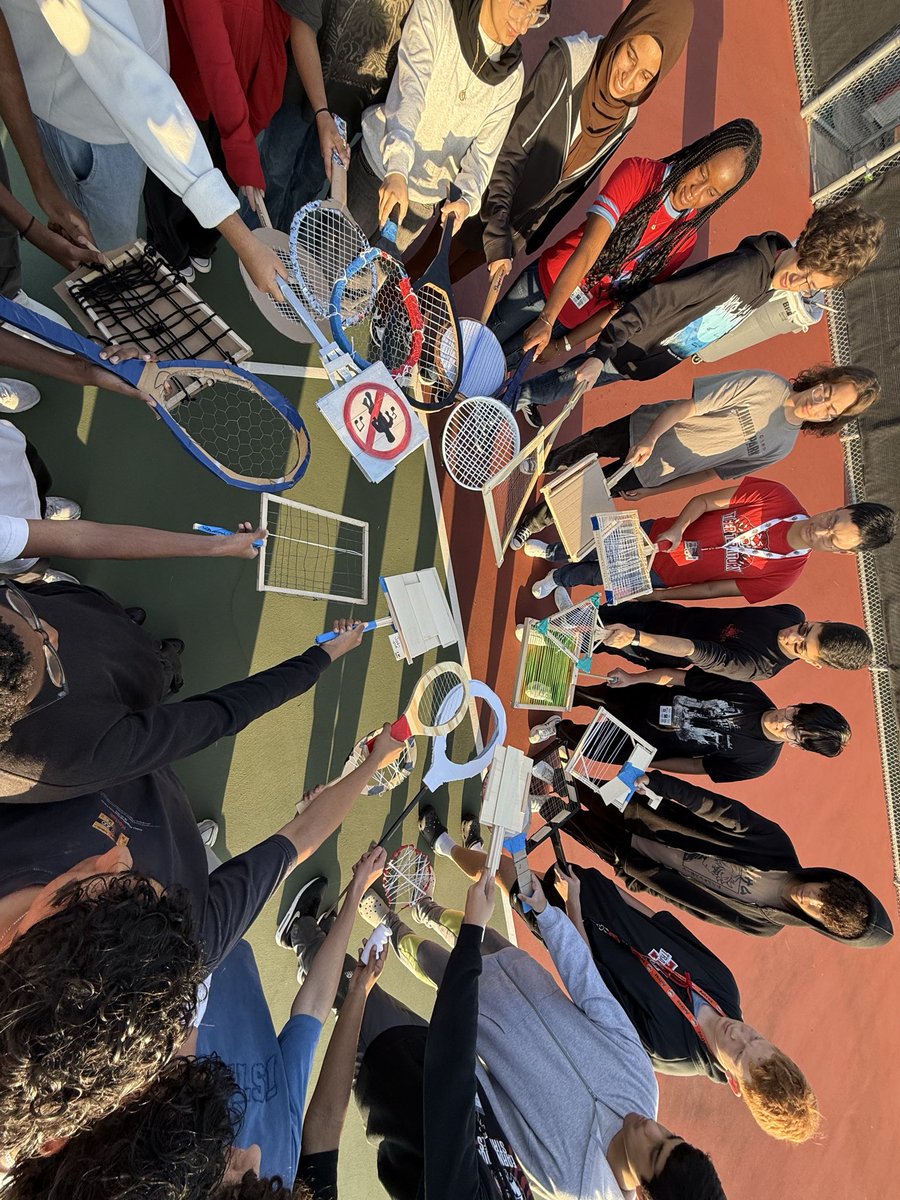 Lead_w_Russell's tweet image. What a fun way to learn about the engineering design process! Sts in Mr. W’s class created and designed tennis rackets and tested it out on the courts. I even got to get in on the action #ThatForm #DevelopingLeaders #DevelopingThinkers