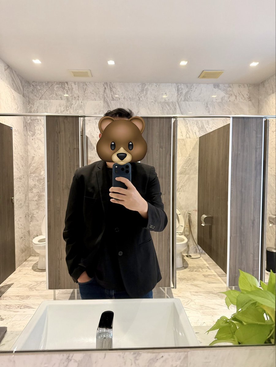 TeddyBearOns's tweet image. Same guy, different missions. 😏

#RealVibes #PrivateVibes #DualMode #เรียลชาย #เรียลทํางาน