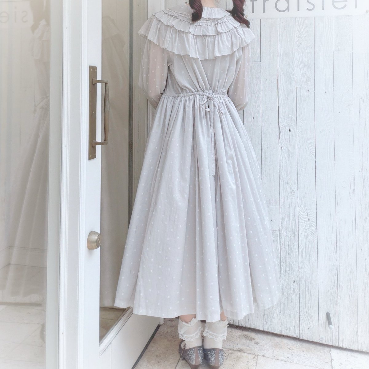 Maison de minetteメゾンドミネット フレアスリーブ　ワンピース Maison de minetteメゾンドミネット フレアスリーブ ワンピース Maison