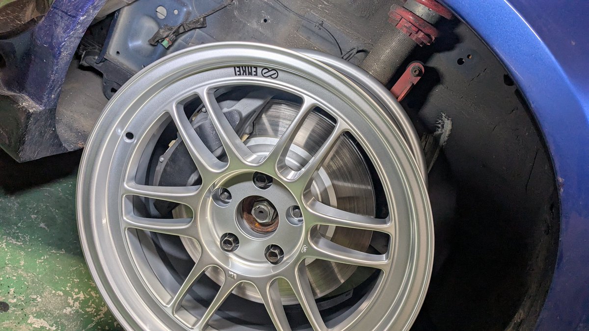 いぶし銀です Onitsuka Tiger Mexico 66 'White Grey Blue' 1183B771-201