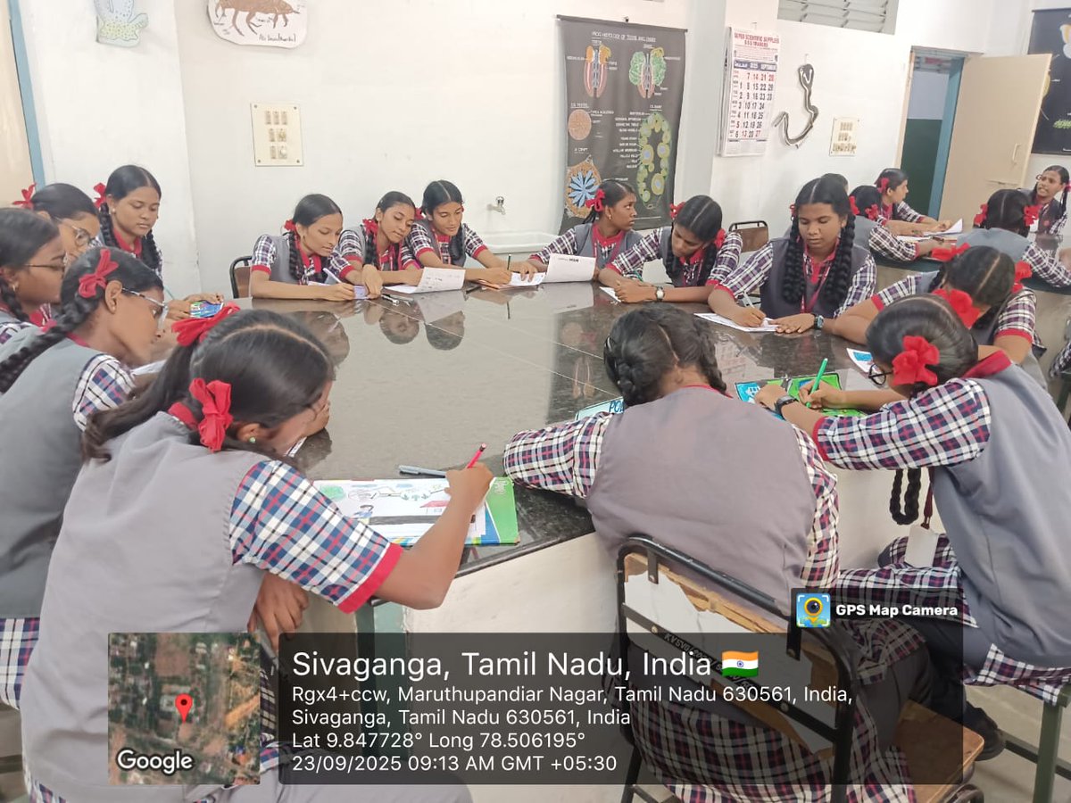 kvsivaganga's tweet image. SWACHHATA CAMPAIGN 5.0 - Students of PM SHRI KV SIVAGANGA participated in slogan writing competition enthusiastically. 
#SwachhataHiSeva 
#SwachhBharat 
#swach