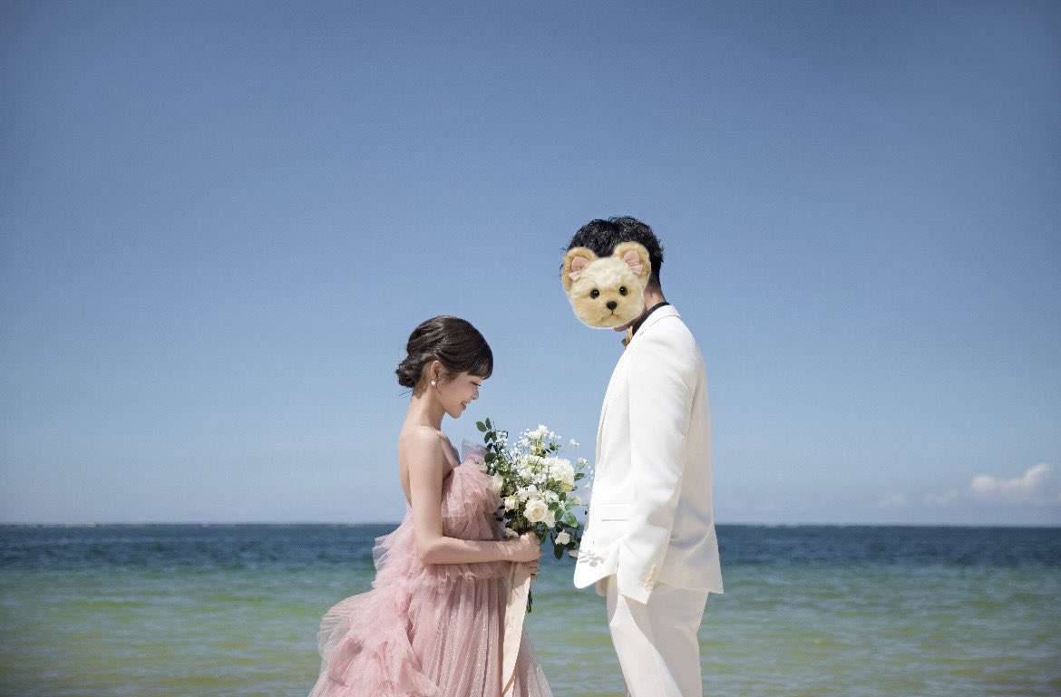 o1o7kzm12's tweet image. 書店イベントの時に壱馬くんとお話ししたこと🌟（ALT）

沖縄でウェディングフォト撮ってきました📸🌺壱馬くんのサインを何か記念に残したくて､､旦那も乗ってくれて嬉しかった🥺
これからもずっとファンです🤝🏻(´༎ຶོρ༎ຶོ`)
@sncrmpg_kk #PROMISE