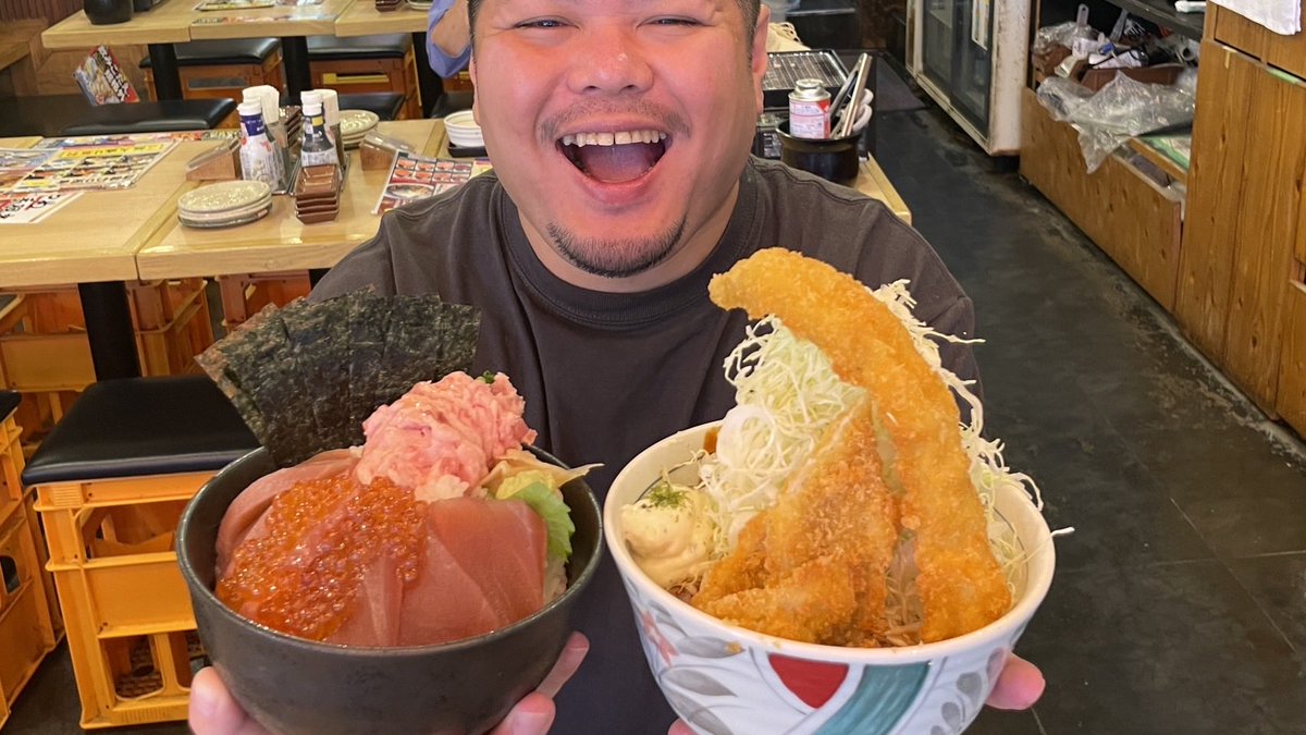 大盛りアナゴ丼が800円！大盛りマグロ丼が1000円！居酒屋ランチの本気がヤバすぎた！【沖縄観光/那覇市】
youtu.be/mm2eljpAcxA
