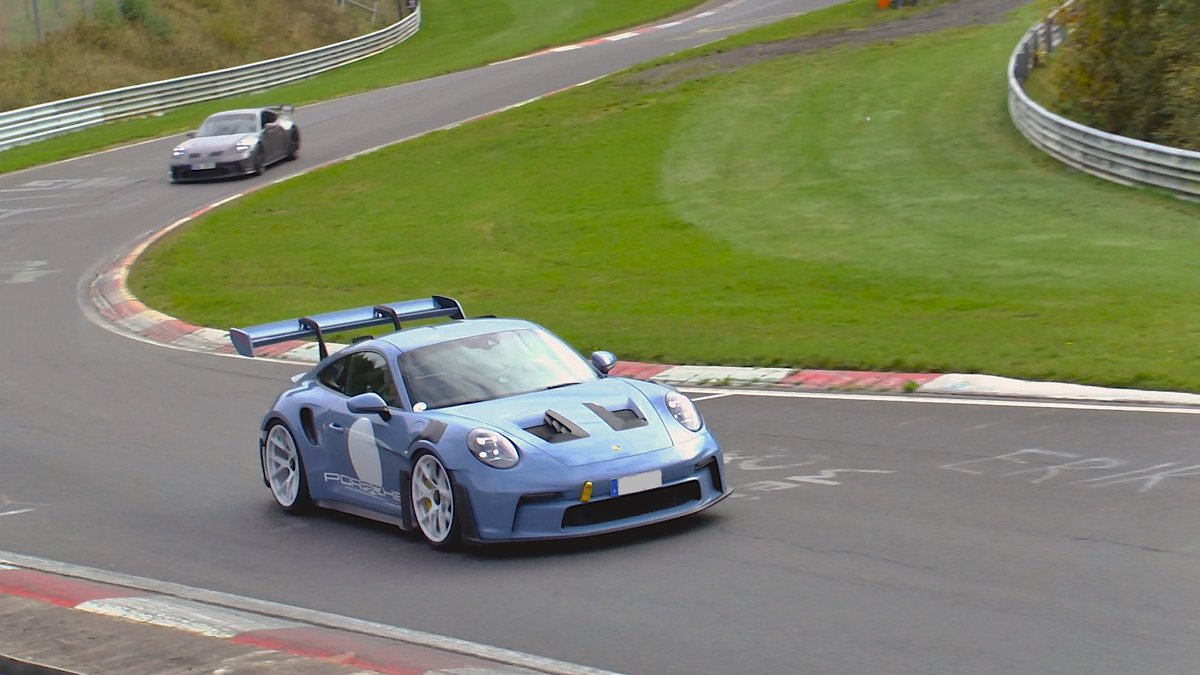 VLNClub's tweet photo. Touristenfahrten auf der #Nürburgring #Nordschleife im Hatzenbach &amp; Adenauer Forst 19.10.2025
🎥 https://t.co/yVxIFtpof1 https://t.co/N9xOtLCAcB