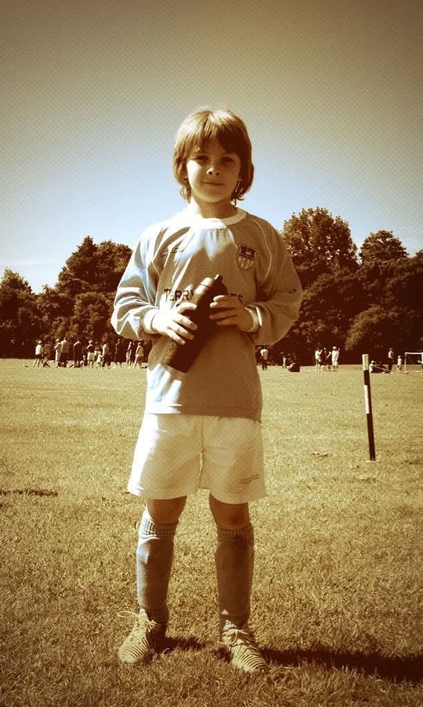 kevbland's tweet image. Happy 20th Birthday pal. See you tomorrow x