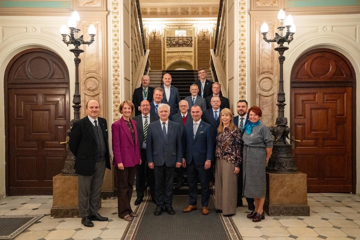 Today, the annual meeting of the Consultative Council of the Baltic Assembly is taking place in Riga. Members of the Presidium, Chairs, Vice Chairs and Members of all Committees have gathered to discuss key issues and set priorities for the year ahead.

📷 Ieva Ābele (<a href="/Jekaba11/">Saeimas ziņas</a>)