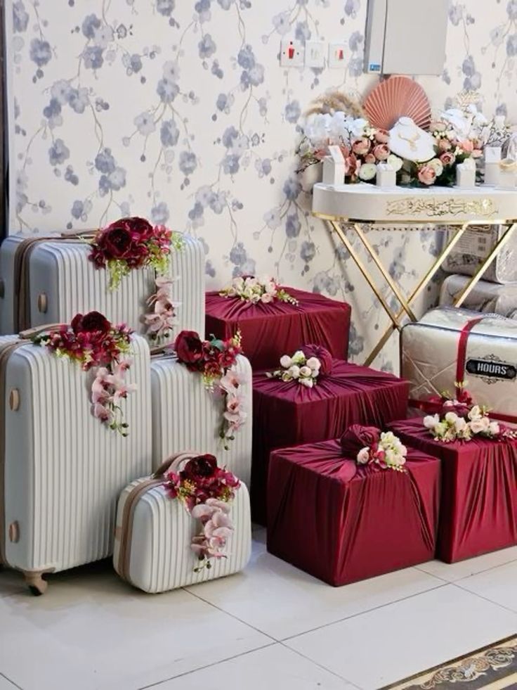 SLatibhu's tweet photo. @simon_omukiga Stress-Free Kwanjula Gift Planning

Let Wrapped by Esther handle the details. We'll plan and wrap your gifts with love and care.

Contact us: 0709187116 https://t.co/fSCdOs0aJT