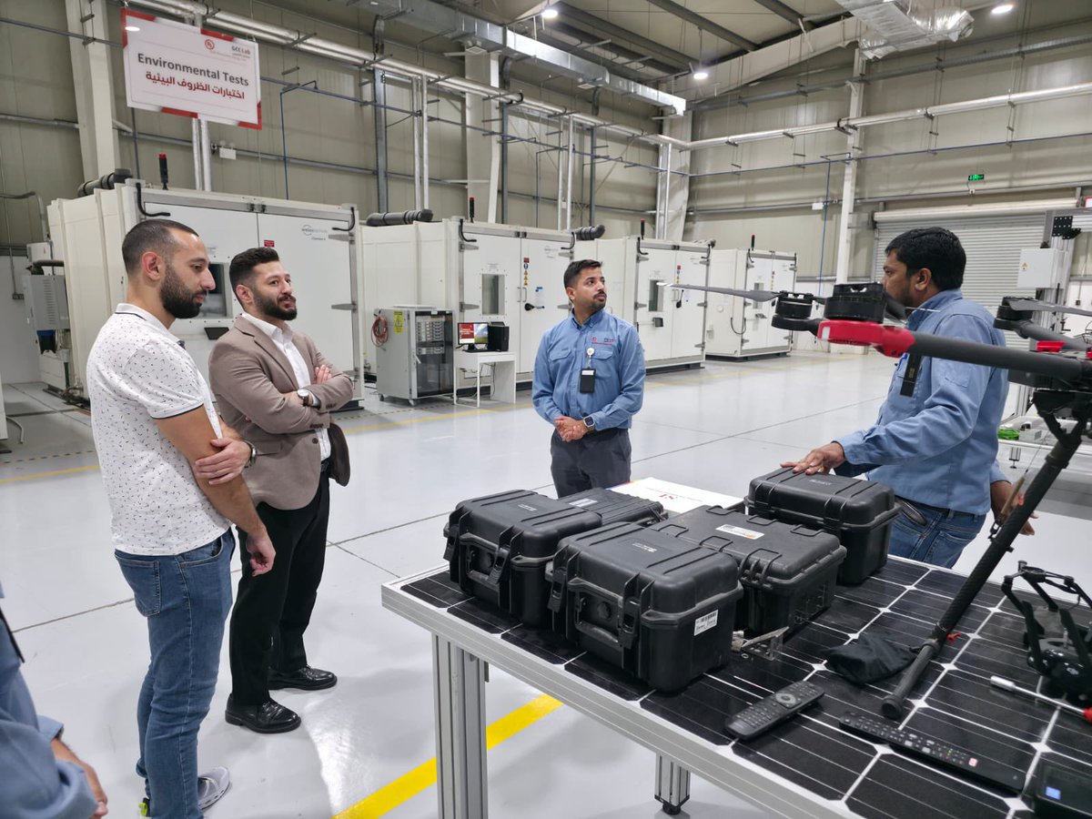 GCCELAB's tweet image. The #GCCLab Renewable Energy Lab hosted a delegation from #Jinko_Solar, one of the top world’s leading innovators in PV solar panel manufacturing.

The visit marked the launch of a strategic collaboration focused on testing and certifying next-generation PV technologies,…