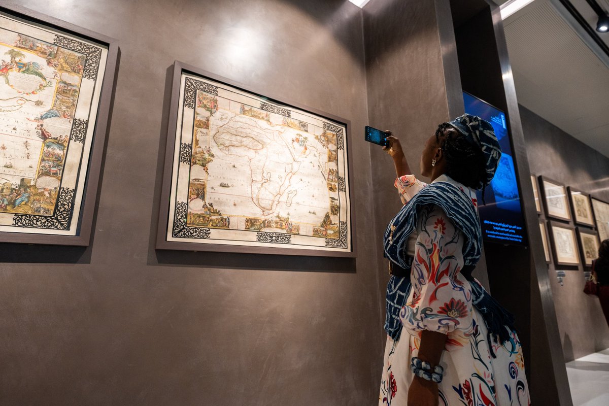 mbrlae's tweet image. The #MohammedBinRashidLibrary welcomed a delegation from the Center for Strategy and Cultural Diplomacy (@CscDiplomacy ) to explore its leading experience and outstanding services across various cultural and knowledge fields, and to discuss means of collaboration in themes…