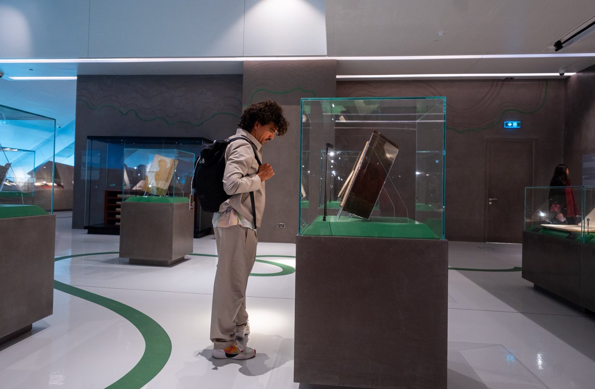 mbrlae's tweet image. The #MohammedBinRashidLibrary welcomed a delegation from the Center for Strategy and Cultural Diplomacy (@CscDiplomacy ) to explore its leading experience and outstanding services across various cultural and knowledge fields, and to discuss means of collaboration in themes…