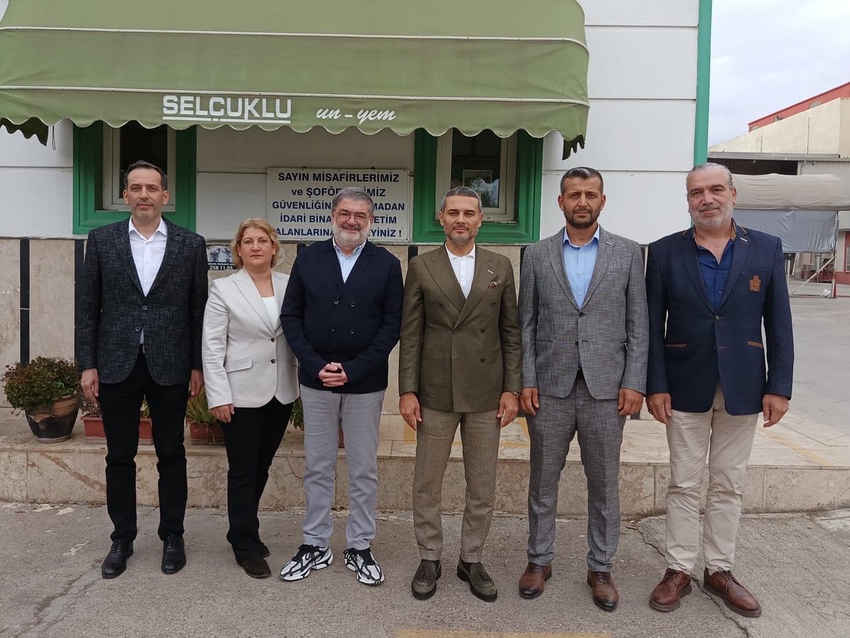 Selçuklu Un ve Yem firma sahibi Sn. Nuri Büyükselçuk’u ziyaret ettik.

Antalya’da üretim ve istihdama katkı sağlayan değerli iş insanımızla bölgesel kalkınma ve sektör üzerine verimli bir sohbet gerçekleştirdik.

MÜSİAD Antalya olarak, şehrimizin ekonomik potansiyeline katkı