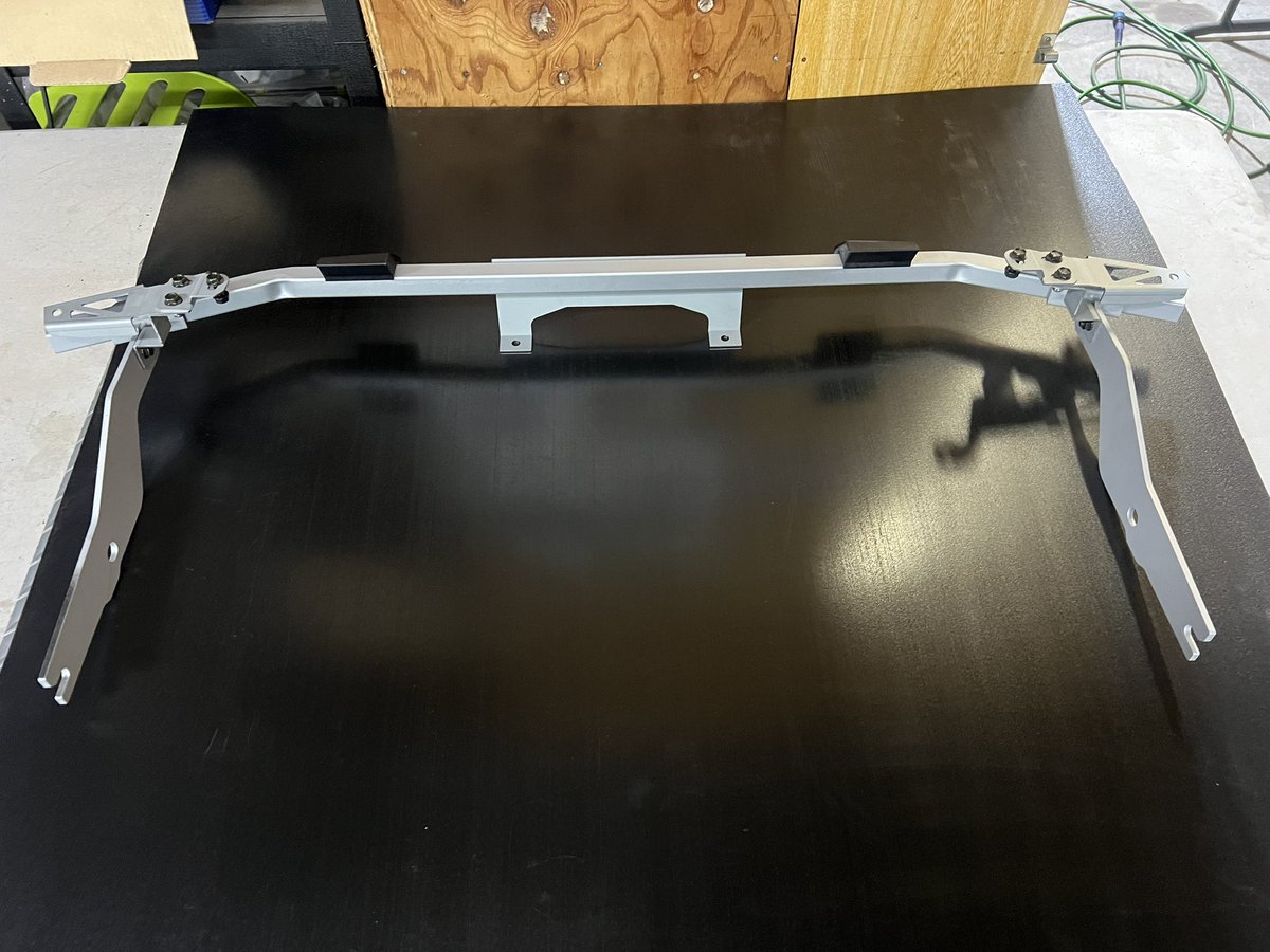 #ER34
#前期
#後期
#Fライトウエイトレインフォース
最終形態が決まりまして発売となります。前期後期共に発売しました。
前期後期共に
税別¥58000
送料¥2800〜配達場所により変動

納期はDM お電話　メールでお問い合わせください。
在庫は1〜2個はしますので在庫切れの場合は2〜3週間になります。