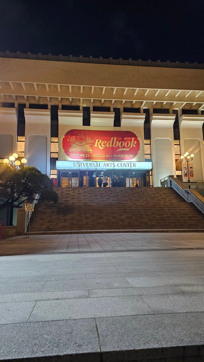 deepsumii's tweet image. 유니버셜 얼마만인지.. 암튼 뮤좌 영접 ㄱㄱ