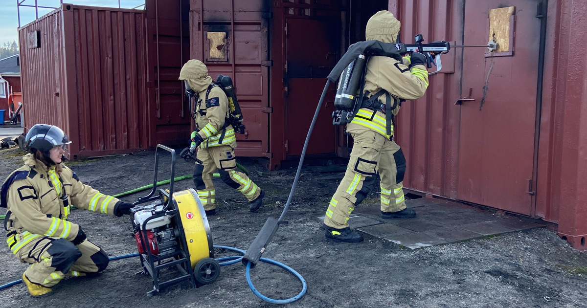 coldcut™ cobra tweet media