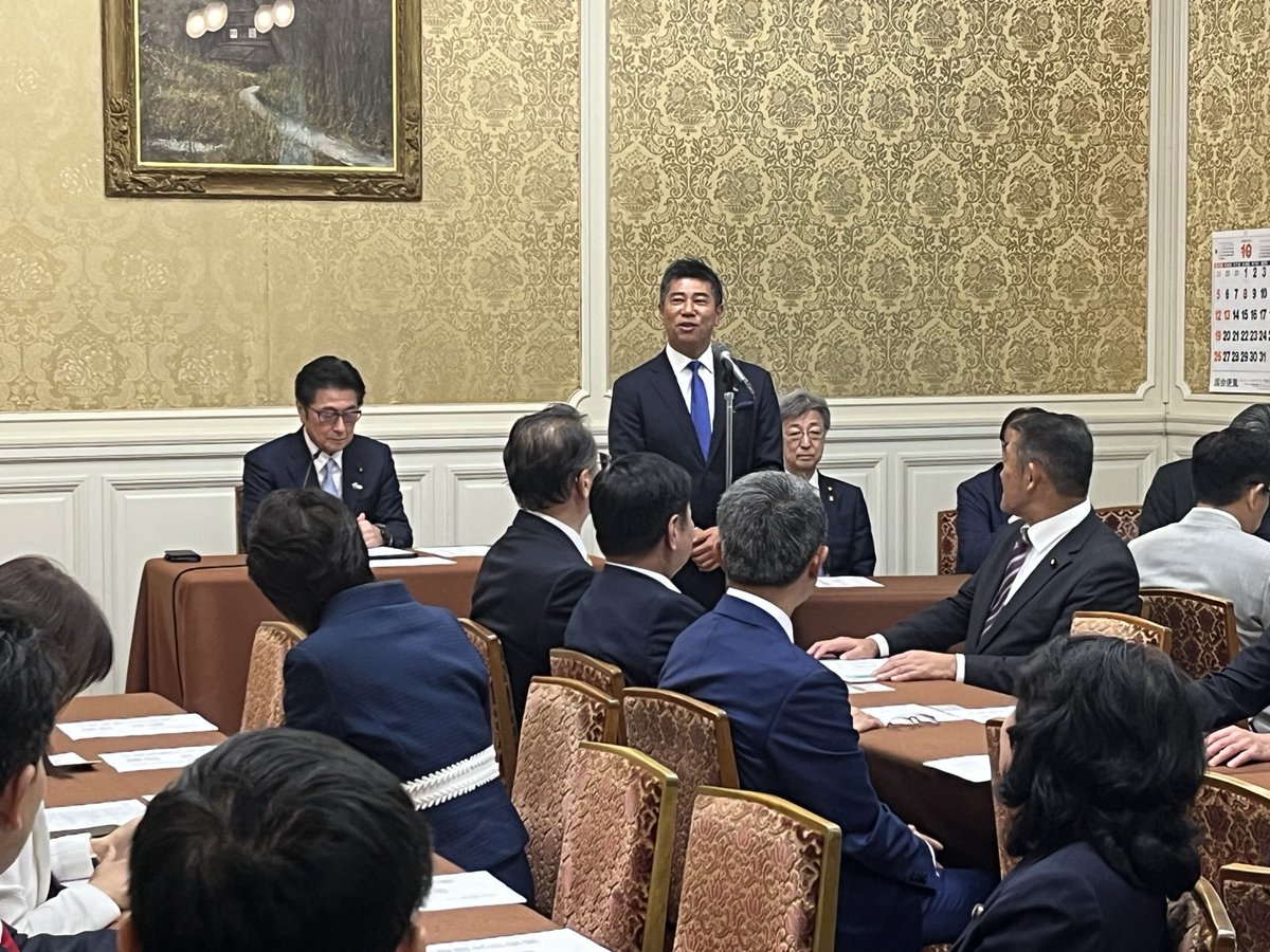 参議院自民党議員総会にて
会派入り挨拶の時間をいただきました。

品格と節度を持って議員活動していく旨を皆様にお約束させていただきました