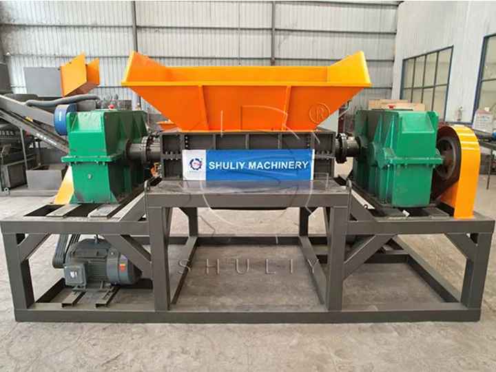 Shuliy Double Shaft Shredder
Our dual-shaft shredder is a powerful solution for processing metals, plastics, tires, and more.
Should you be interested in this machine, please feel free to contact us at any time. 
Whatsapp: +86 173 0382 1432
Our website: shuliyplastic.com/scrap-metal-sh…