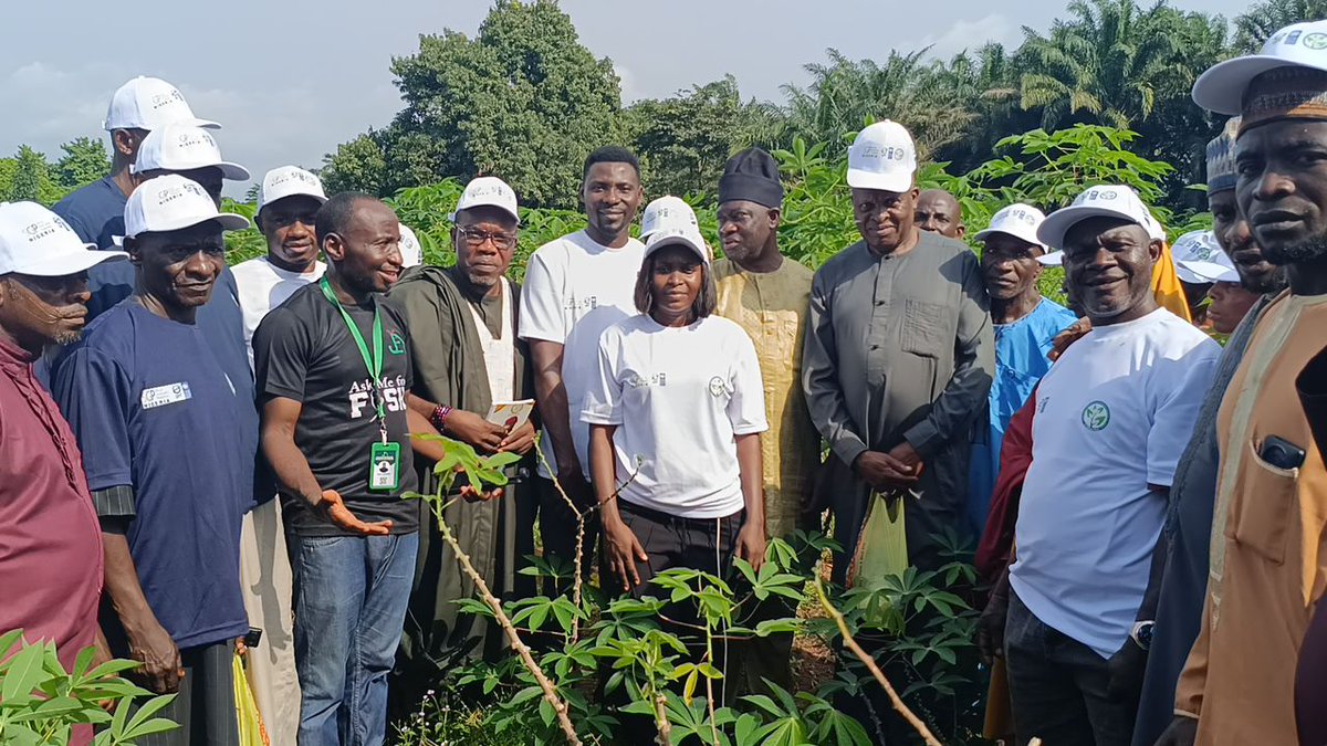 CSDevNet1's tweet image. At the project site in Enjema Community where solar-powered borehole will soon be installed to support fish farming and sustainable agriculture. 🌿🌍🌾
This @GEF_SGP  funded project will help reduce land degradation, strengthen food systems.
#CommunityAction