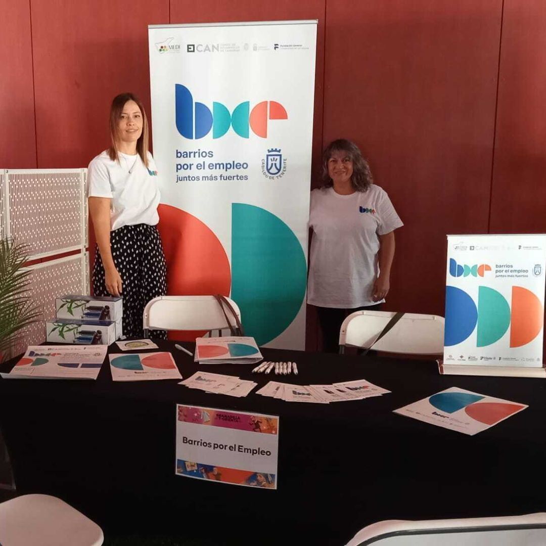📰𝐀𝐜𝐞𝐫𝐜𝐚𝐧𝐝𝐨 𝐨𝐩𝐨𝐫𝐭𝐮𝐧𝐢𝐝𝐚𝐝𝐞𝐬 𝐚 𝐥𝐨𝐬 𝐣ó𝐯𝐞𝐧𝐞𝐬 𝐝𝐞 𝐓𝐞𝐧𝐞𝐫𝐢𝐟𝐞 

🎯Participación en la Feria Educativa “Granadilla T-Orienta” en el Centro Multifuncional San Isidro Espacio Cívico (SIEC), Granadilla de Abona

🔗bxe.es/la-fgull-parti…

<a href="/BarriosFgull/">BXE FGULL</a>