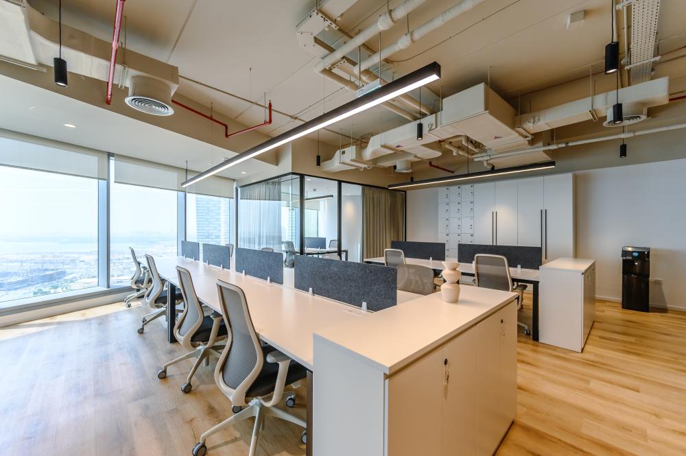 CushWakeCore's tweet image. Cushman &amp;amp; Wakefield Core advised Arcera Life Sciences on their new Abu Dhabi HQ at RICE Sky Tower.
Three offices leased, totalling 4,348 sq ft, marking Arcera as the first tenants in the centre.

#ADGM #AbuDhabi #OfficeLeasing #CushmanWakefieldCore