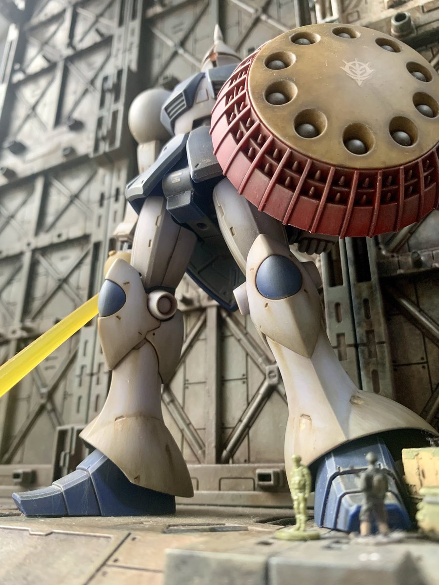 #無言でツィマッド社を貼る見た人も貼る