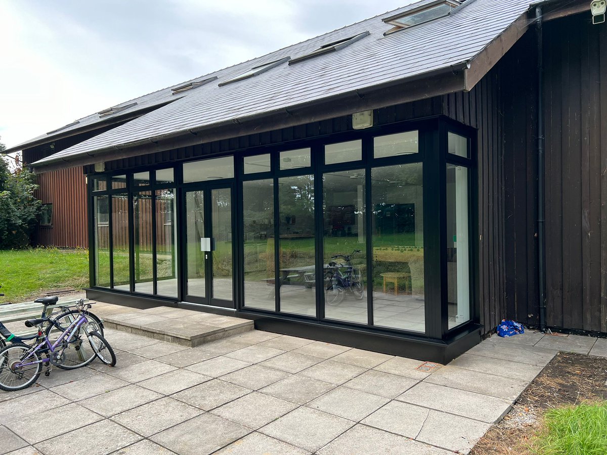 FalconuPVC's tweet image. French doors are not going anywhere any time soon! 
 
We recently installed these PVCu windows and French doors in Llantwit and love the fresh new look. 
 
Give us a call on 01656 646 047 to get started on your next project 📞 
 
#FrenchDoors #PVCuWindows #PVCuFrenchDoors