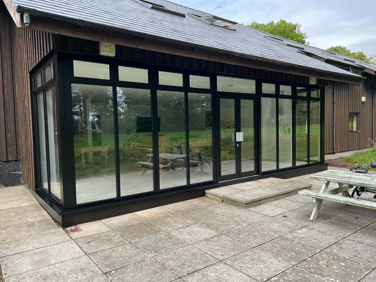 FalconuPVC's tweet image. French doors are not going anywhere any time soon! 
 
We recently installed these PVCu windows and French doors in Llantwit and love the fresh new look. 
 
Give us a call on 01656 646 047 to get started on your next project 📞 
 
#FrenchDoors #PVCuWindows #PVCuFrenchDoors