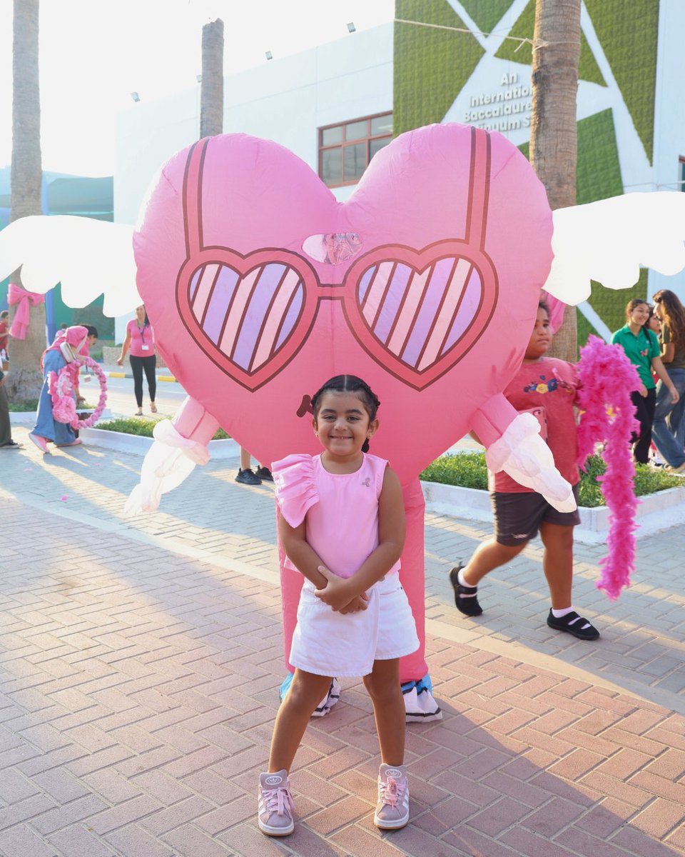 GreenfieldIntS's tweet image. A big thank you to our wonderful parents from the GCP for creating beautiful backdrops and photo booths, decorating T-shirts for students, and hosting a special coffee morning for parents. 
#ThrivingTogether #behappybeGIS #ProudlyTaaleem #PinkDay #BreastCancerAwareness 
@Taaleem