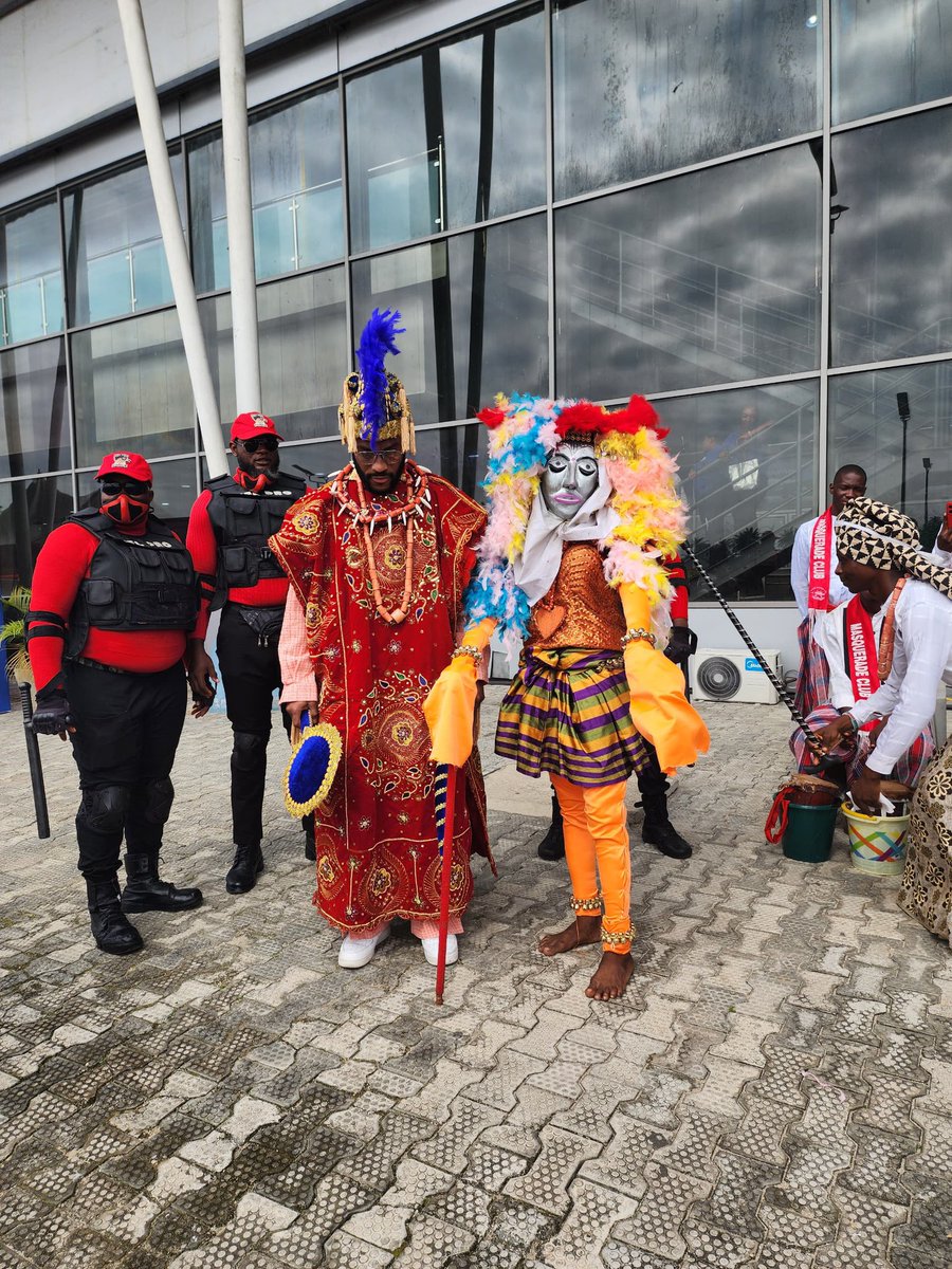 mooretalks06's tweet photo. Kola is Home ❤️💃🏻💃🏻💃🏻
Knights treat him well and make him feel at home.

WELCOME HOME KOLA
KOLA TAKES RIVERS STATE

WELCOME HOME KOLA
KOLA TAKES RIVERS STATE

#KolaOmotoso https://t.co/AYs27MjCbq