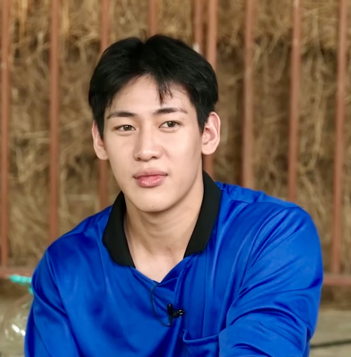 หน้าตาแบบเด็กสยาม ตี๋สามย่าน ดอลลี่อายธรรมชาติ ไลฟ์ติ้กต้อกทีคนดู30kอัพ คลีนิคติดต่อจ้างรีวิว มีคนเอาคิวฮอตพอตแมนให้ มักเกิ้ลเดินผ่านถามดารามั้ย