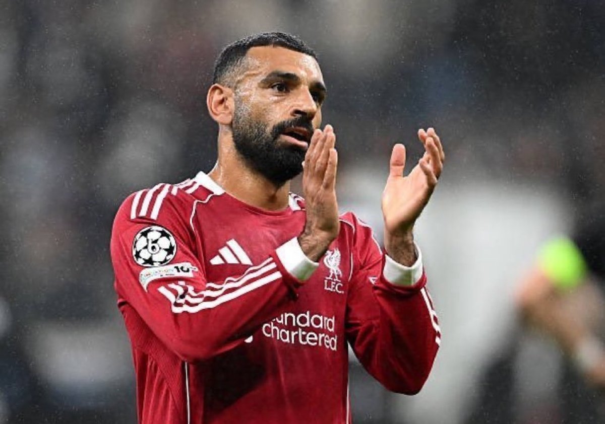 TrendEPL's tweet image. 🚨🚨🚨🚨🚨 آرني سلوت عن إضاعة محمد صلاح للفرص: 

&quot; لا أعلم إن كان الأمر يتعلق بالدقة، عادة ما يُضيّع اللاعبون الفرص. في النهاية هو إنسان، لسنا معتادين على إضاعته للفرص، لكن هذه الأمور ممكنة. الأهم هو أن محمد صلاح يُسجل بشكلٍ دائم لنا.&quot;

&quot; آخر شيء قد يقلقني هو عودة محمد صلاح…