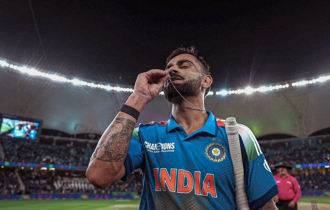 Predict Virat Kohli's runs against Australia in 3rd ODI. Correct one will get ₹4500 paytm. 

[Note :  Must Like, Retweet &amp; follow  <a href="/flick_class/">Ankur</a>]